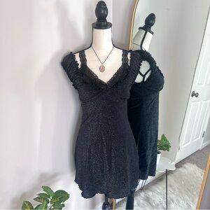 Forever 21 black shimmery clinched slip mini dress
